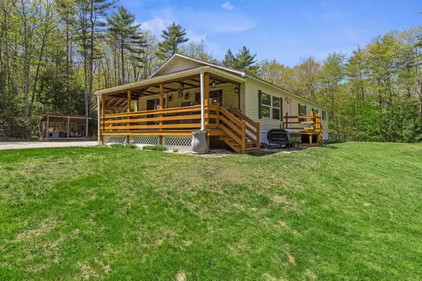 New Gloucester, ME 04260,146 Rowe Station RD