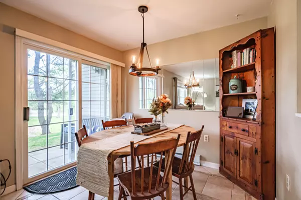 Freeport, ME 04032,8 Somerset #8A