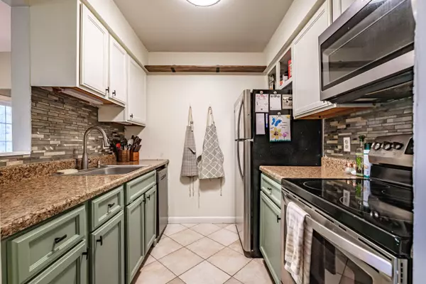 Freeport, ME 04032,8 Somerset #8A