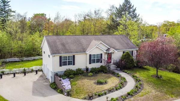 Berwick, ME 03901,25 Ireland DR