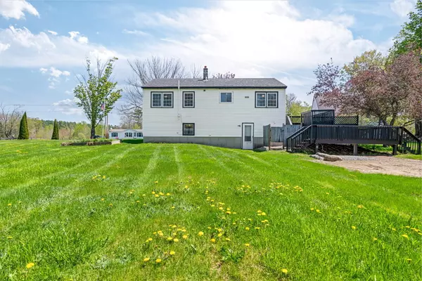 Buckfield, ME 04220,269 Hebron RD