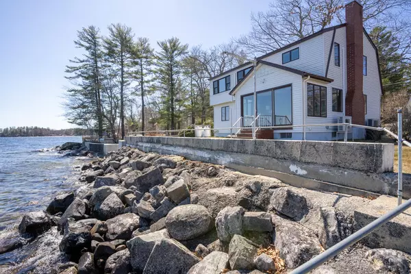 Standish, ME 04084,73 Wards Cove RD