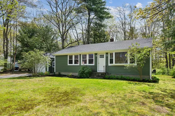 Falmouth, ME 04105,38 Falmouth RD