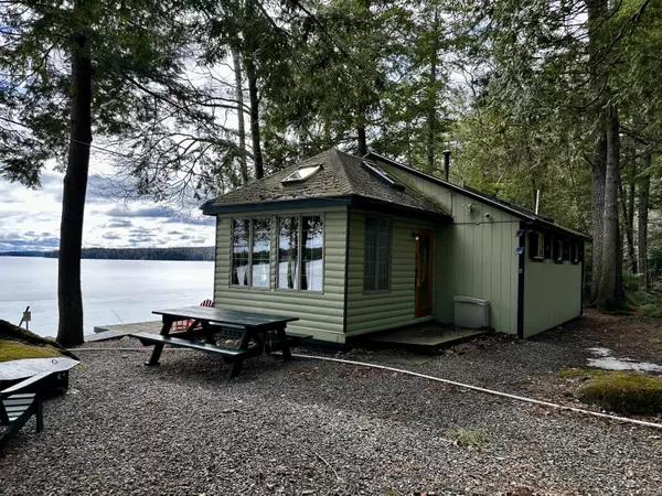 187 Tim's Cove RD, Willimantic, ME 04443