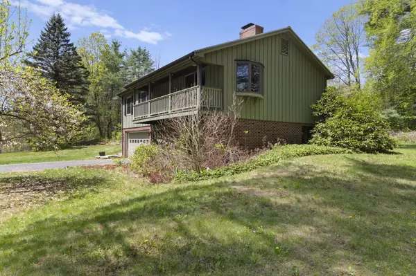 South Berwick, ME 03908,1 Quarry DR