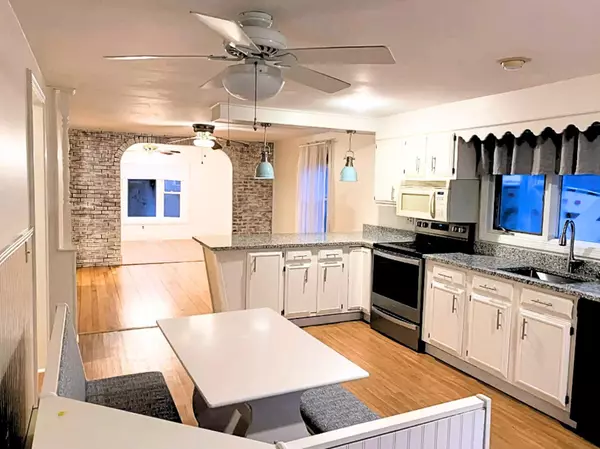 Westbrook, ME 04092,87 Hammond RD