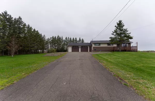 Madawaska, ME 04773,727 Beaulieu RD