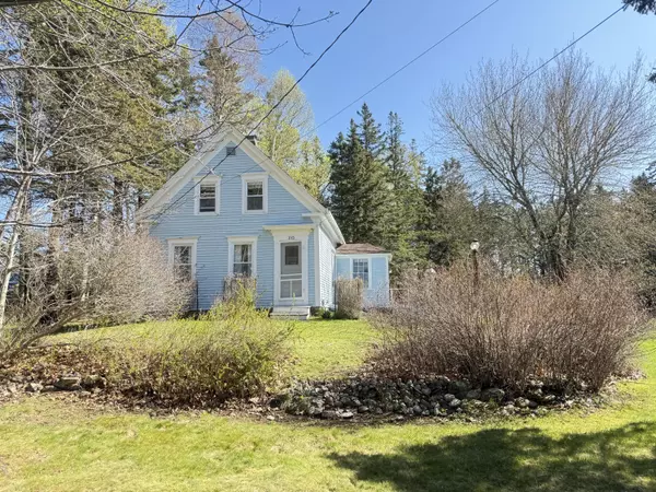193 Dow RD, Deer Isle, ME 04627