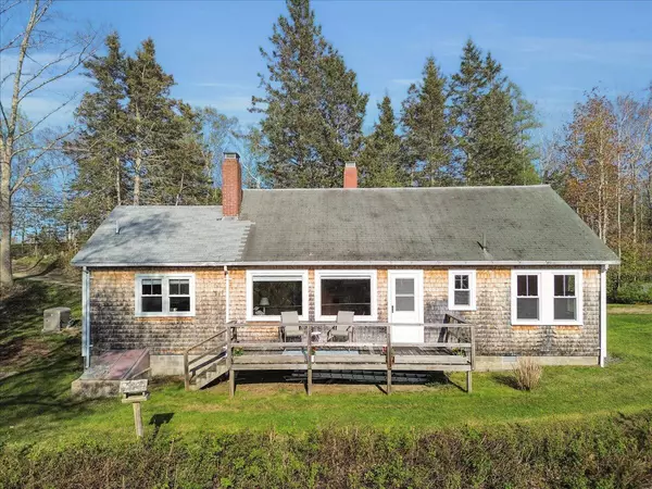 1232 Coastal RD, Brooksville, ME 04617