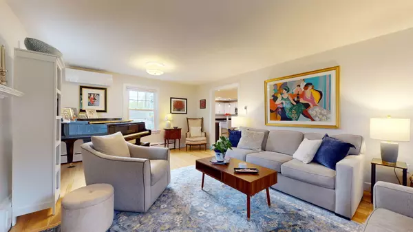 South Portland, ME 04106,22 Vincent ST