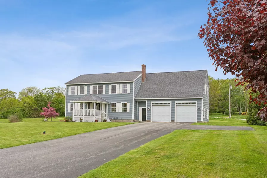 4 Tamrox DR, Arundel, ME 04046