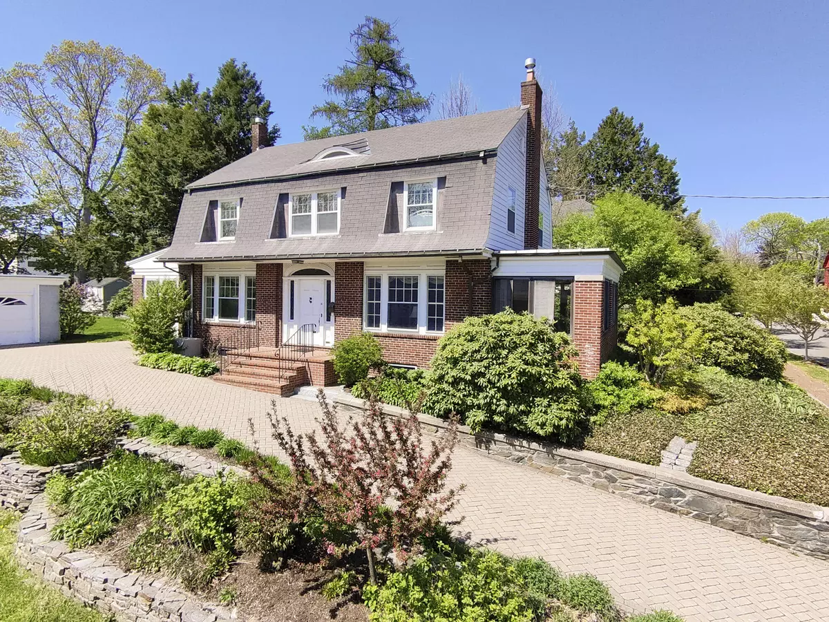 Portland, ME 04103,14 Highland ST