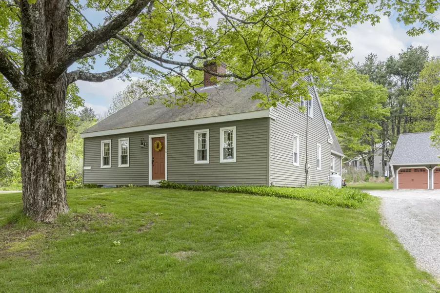 598 Walnut Hill RD, North Yarmouth, ME 04097