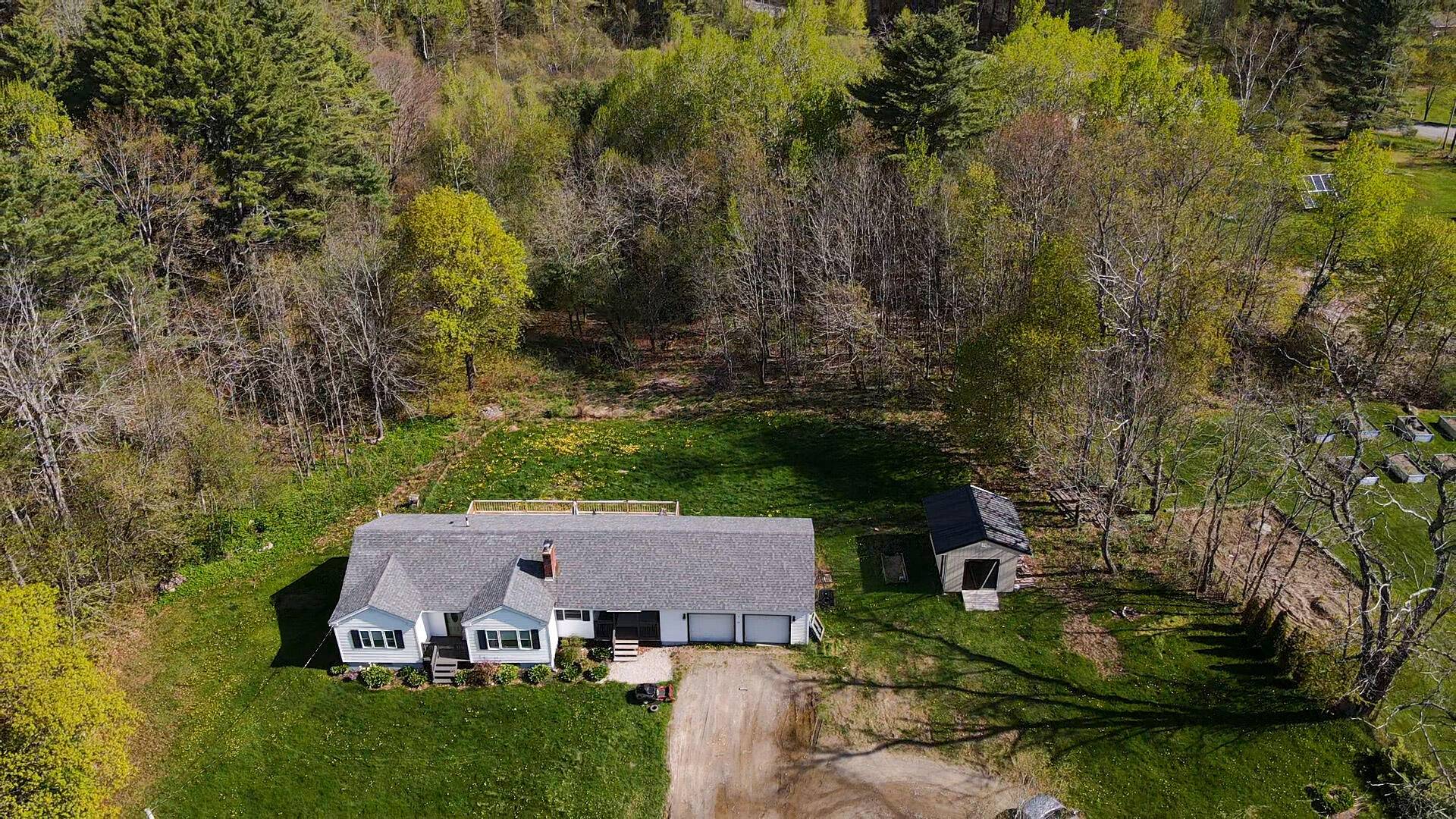 Hampden, ME 04444,22 Meadow RD