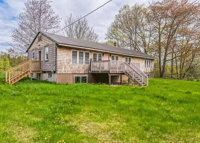 1288 Western AVE, Hampden, ME 04444