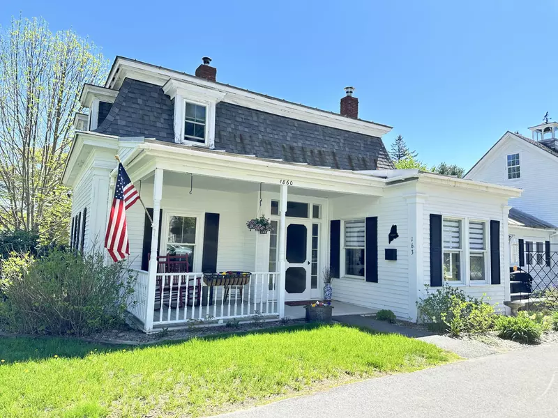 163 Perham ST, Farmington, ME 04938