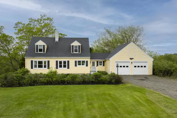 386 Upper East Pond RD, Nobleboro, ME 04555