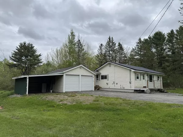 Eddington, ME 04428,52 Levensellar RD