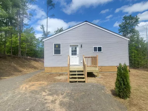 Jay, ME 04239,147 Keep RD