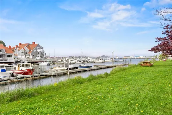 South Portland, ME 04106,18 Ocean ST #72