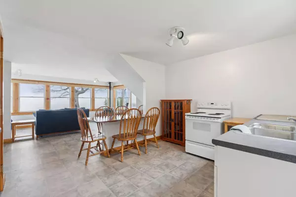 Harpswell, ME 04079,114 Birchmere LN