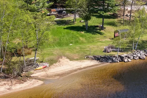 Saint Albans, ME 04971,36 Sunset DR