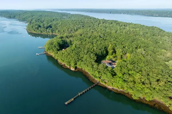 Boothbay, ME 04571,50 Higbee LN