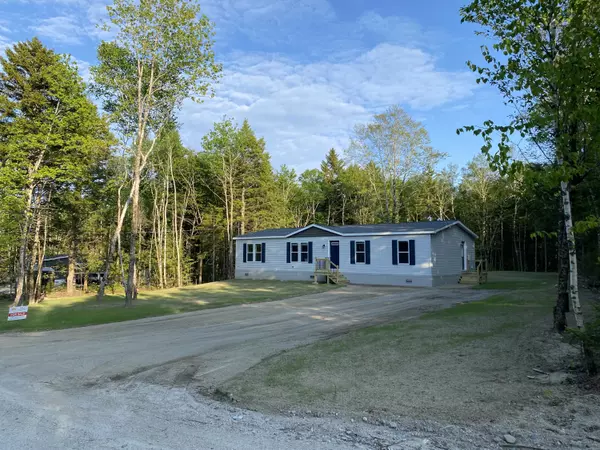 209 Sandy Acres DR, Sullivan, ME 04664