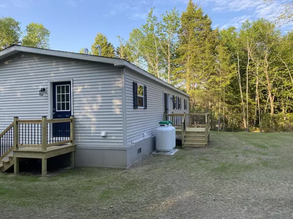 Sullivan, ME 04664,209 Sandy Acres DR