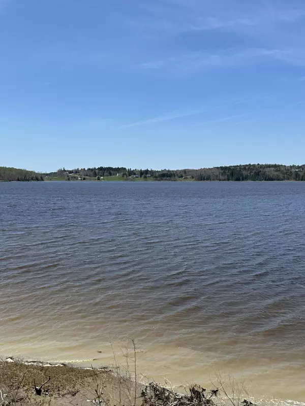 Addison, ME 04606,247 Eastside RD