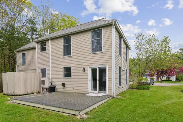 Portland, ME 04103,7 Apple Ledge DR #7A