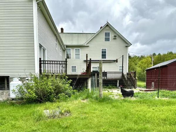 Auburn, ME 04210,224 E Waterman RD