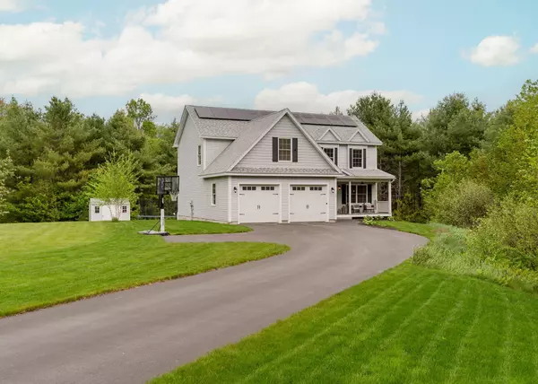 Gorham, ME 04038,22 Lilac LN