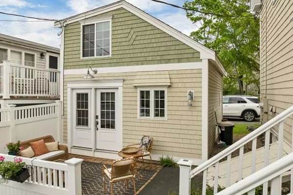 Ogunquit, ME 03907,13 Ledge RD #1