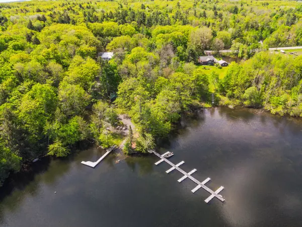 103 Taylor Woods RD, Belgrade, ME 04917