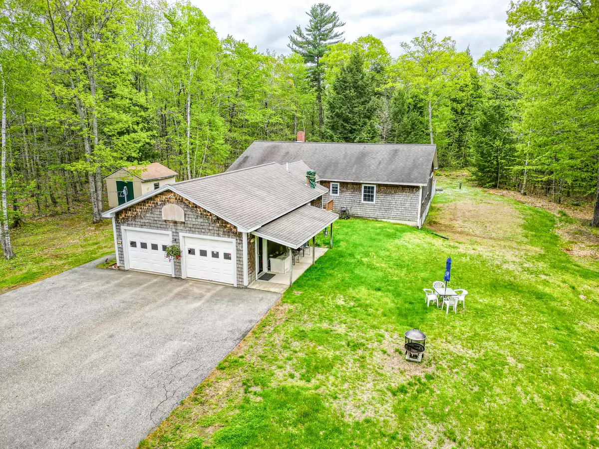 Vassalboro, ME 04989,221 Hannaford Hill RD