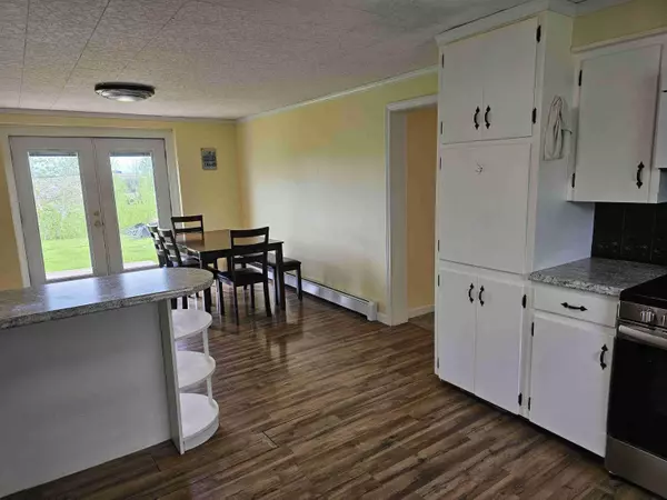 Limestone, ME 04750,393 Main ST