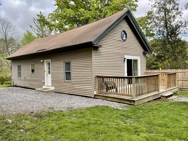 Lisbon, ME 04250,3 Brook ST