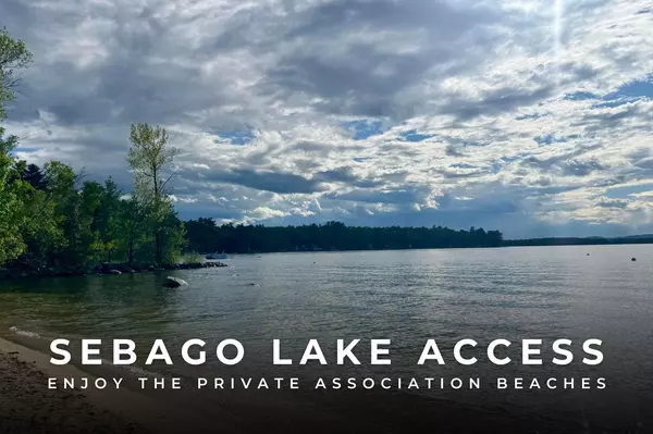 11 Oxford RD, Windham, ME 04062