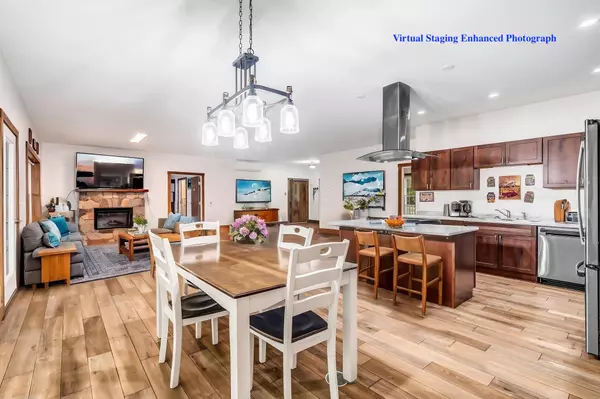 Clinton, ME 04927,66 Mcnally RD