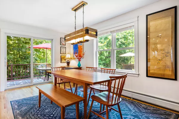 Portland, ME 04103,44 Yale ST