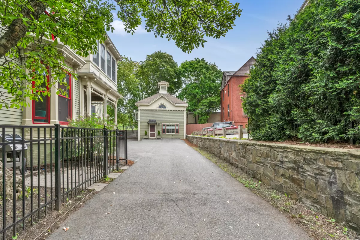 Portland, ME 04101,11 Mellen ST #4