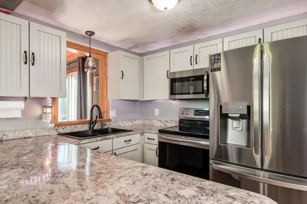 North Berwick, ME 03906,6 Sand Pond RD