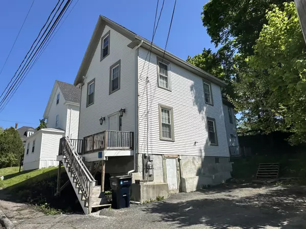 Bangor, ME 04401,24 Merrimac ST