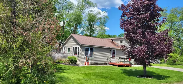 Richmond, ME 04357,11 Springer ST