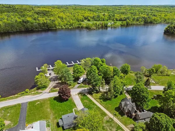 Gardiner, ME 04345,95 Riverview DR