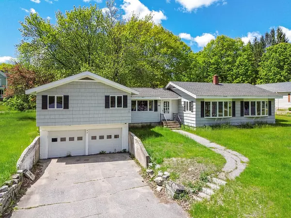 95 Riverview DR, Gardiner, ME 04345