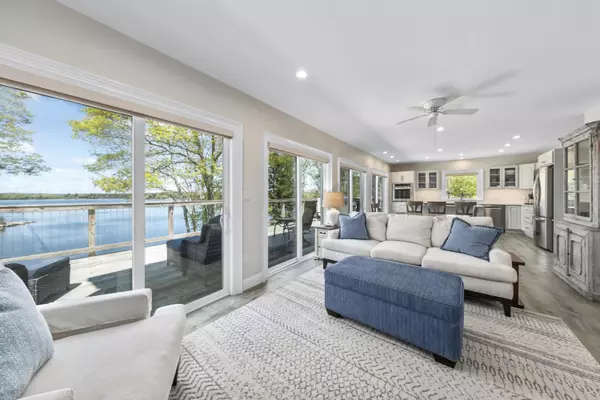 20 Delano Cove RD, Friendship, ME 04547