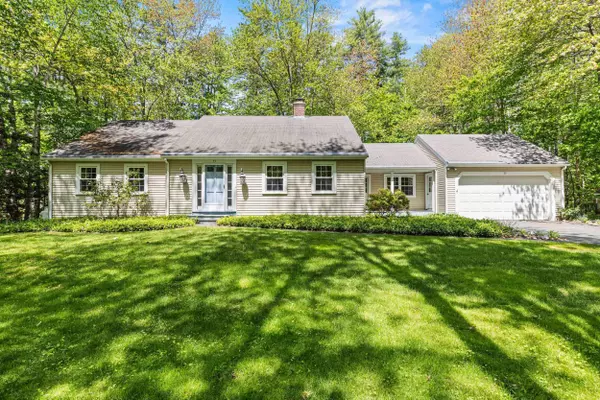 Kennebunk, ME 04043,33 Woodhaven DR