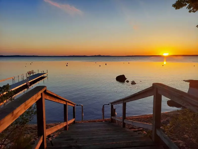 3 Lakeview LN S, Standish, ME 04084